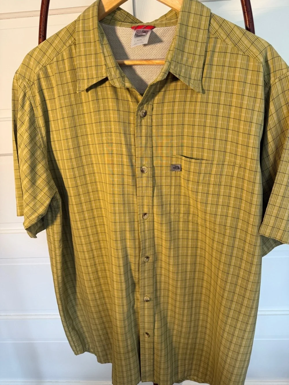The North Face men’s Plaid Button Up Shirt XL Green Lightweight Outdoor